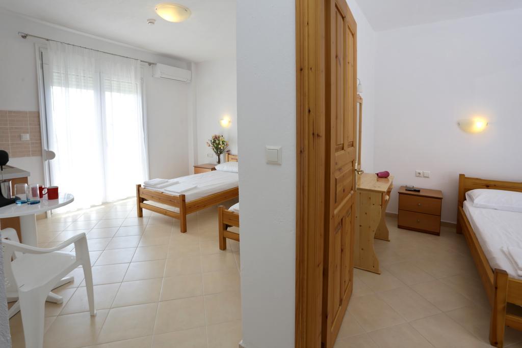 Studios Evrika Skála Marión Δωμάτιο φωτογραφία