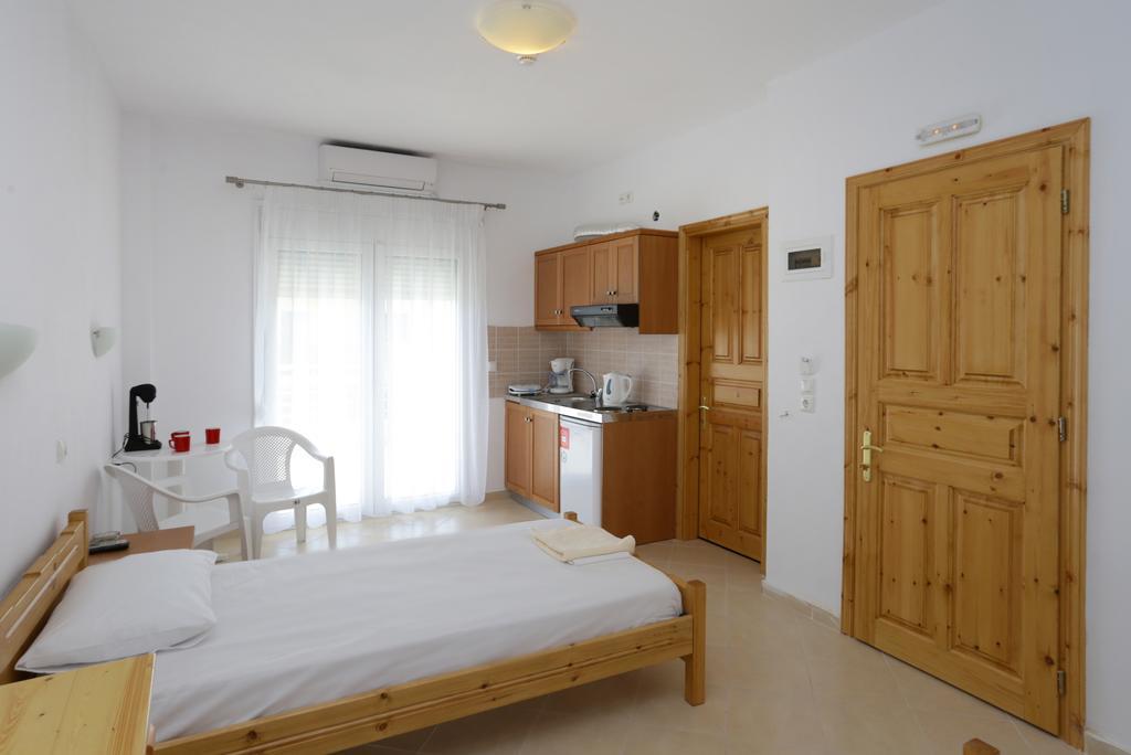 Studios Evrika Skála Marión Δωμάτιο φωτογραφία